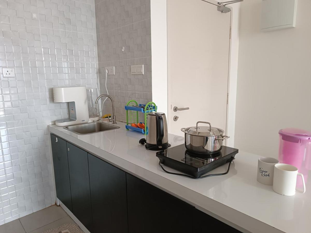 Toproof Pool 2-6Pax 5Minjonker Neflix Malacca Exteriör bild