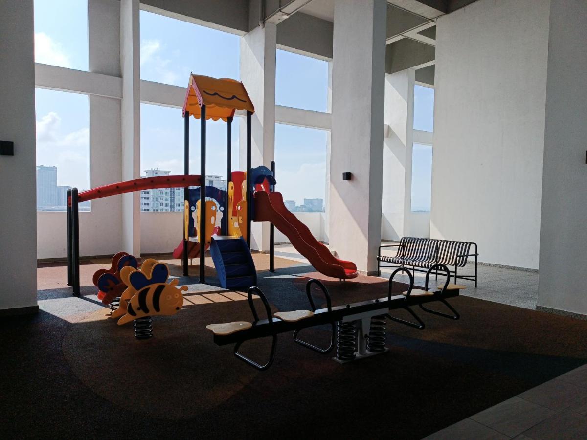 Toproof Pool 2-6Pax 5Minjonker Neflix Malacca Exteriör bild